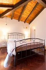 Residenza Ariosto Depandance מלון 3*